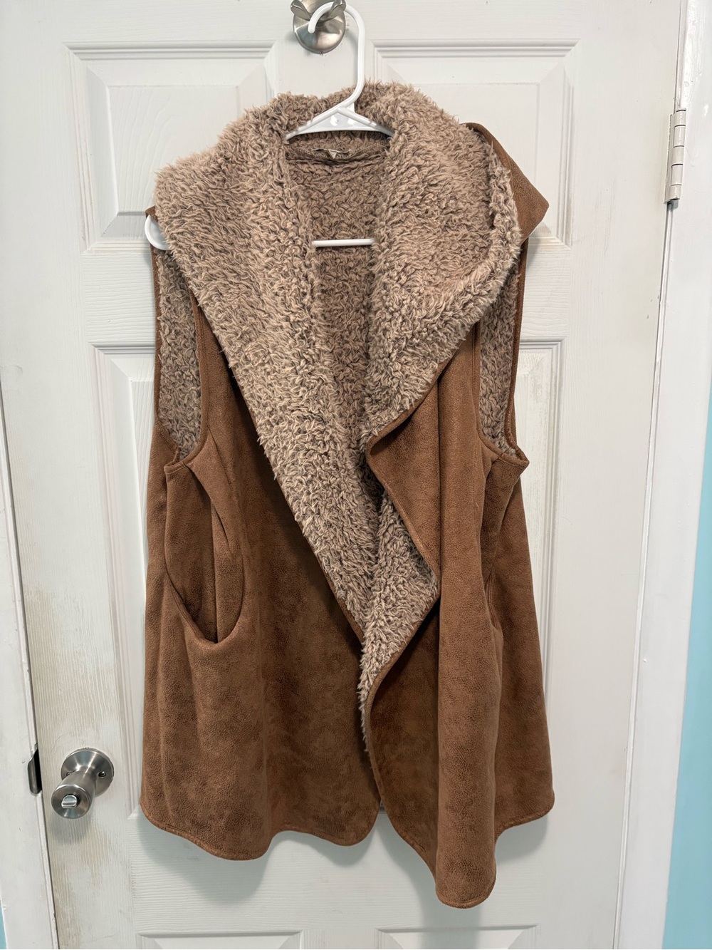 JODIFL Brown Faux-Shearling Hooded Teddy Vest